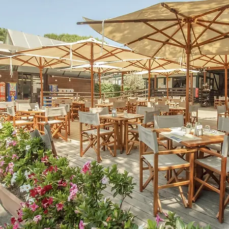 Hotiday Castiglione Hotel 4*