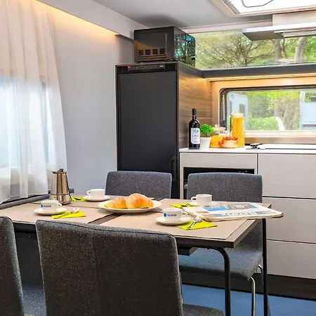 Hotiday Castiglione Кастильоне-делла-Пеская